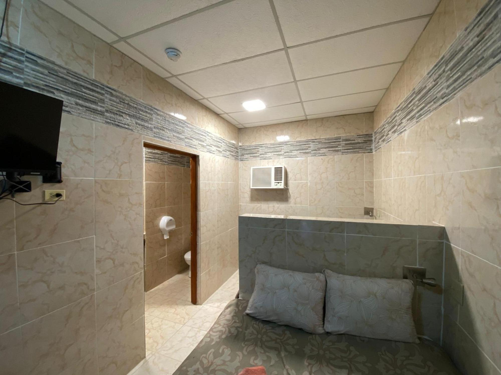 El Valle de Anton Windmill Hostal מראה חיצוני תמונה